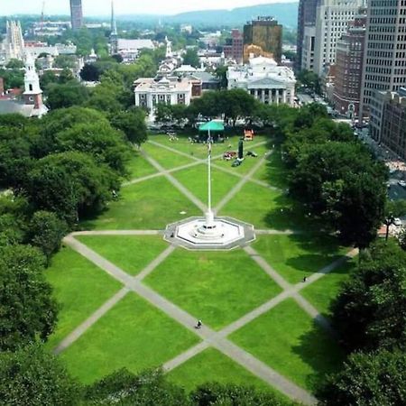 Golden Gem In Heart Of East Rock Quiet 3Br Near Dt And Yale Apartman New Haven Kültér fotó